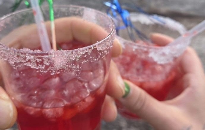 Mocktail-Abend im Westend: Sommerfeeling pur dank dem Team des Café Freiraum