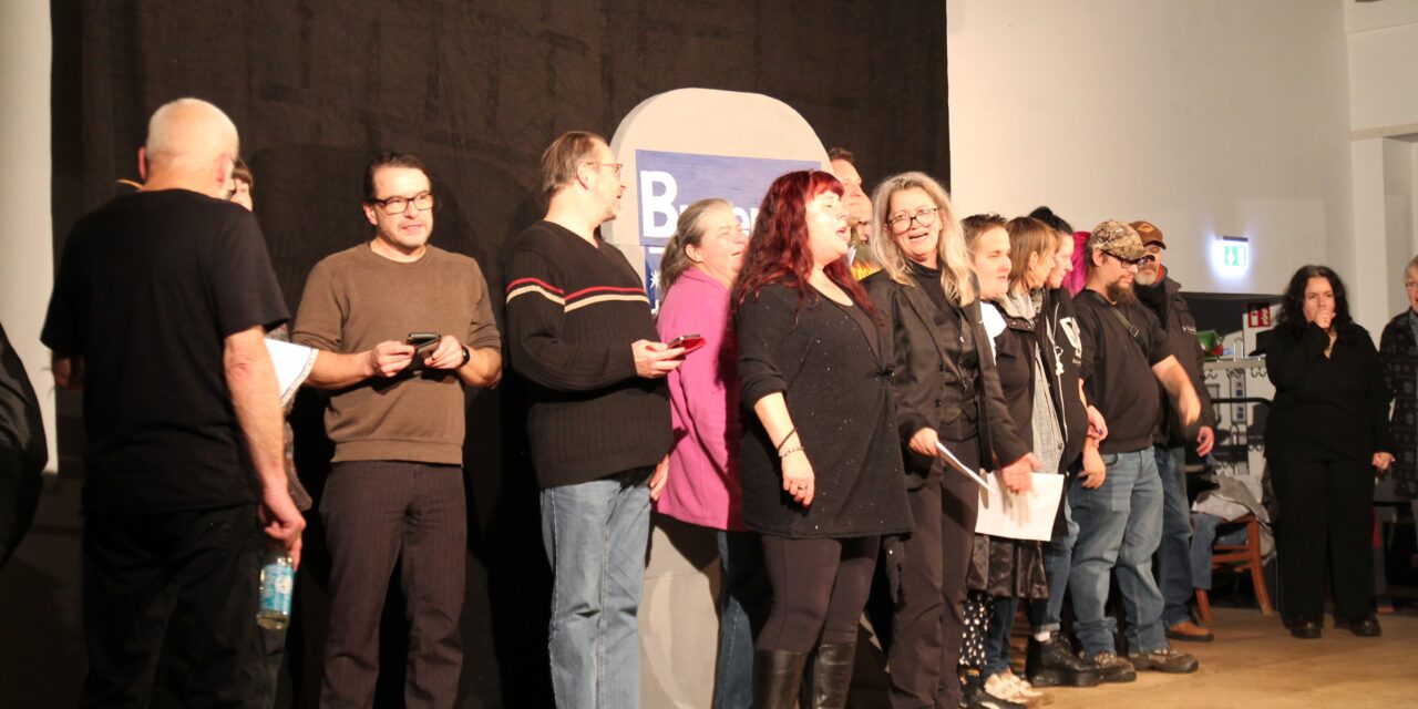 „Eine Weihnachtsgeschichte“ — Theater der WALI: Eine Aufführung über Wandel, Mitgefühl, Verantwortung und Gesellschaft