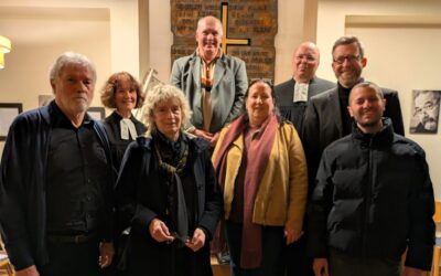 Buß- und Bettag in Niedergirmes: Ein Gottesdienst, getragen von Bonhoeffers Worten und bewegender Musik