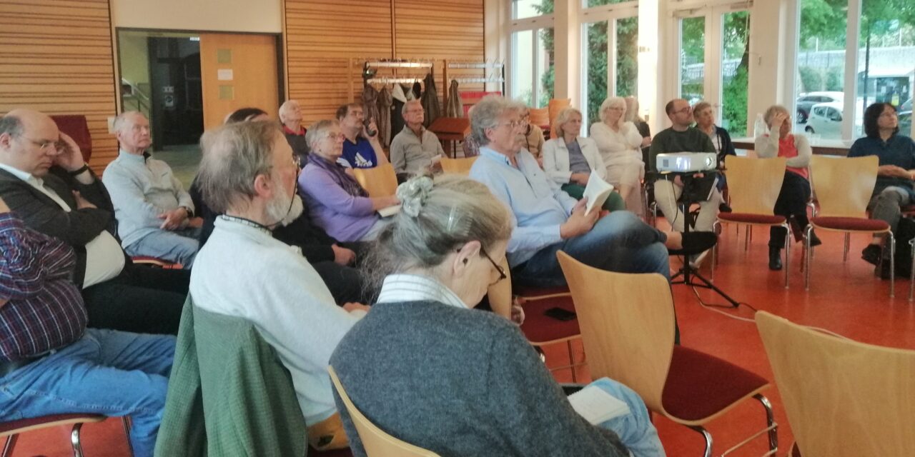 Zwischen Friedensideal und Schutzverantwortung: Wetzlarer Gespräch zur EKD-Friedensdenkschrift „Welt in Unordnung“