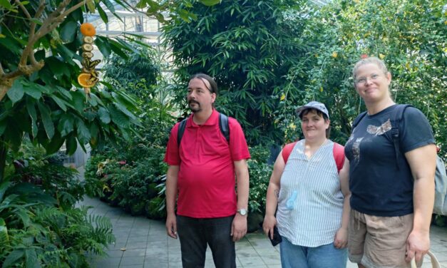 Gemeinsam unterwegs: Ein erlebnisreicher Ausflug in den Frankfurter Palmengarten