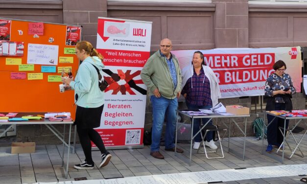 Altstadtfest mit dem Motto Wetzlar spielt – und wir knüpfen gemeinsam ein soziales Netz
